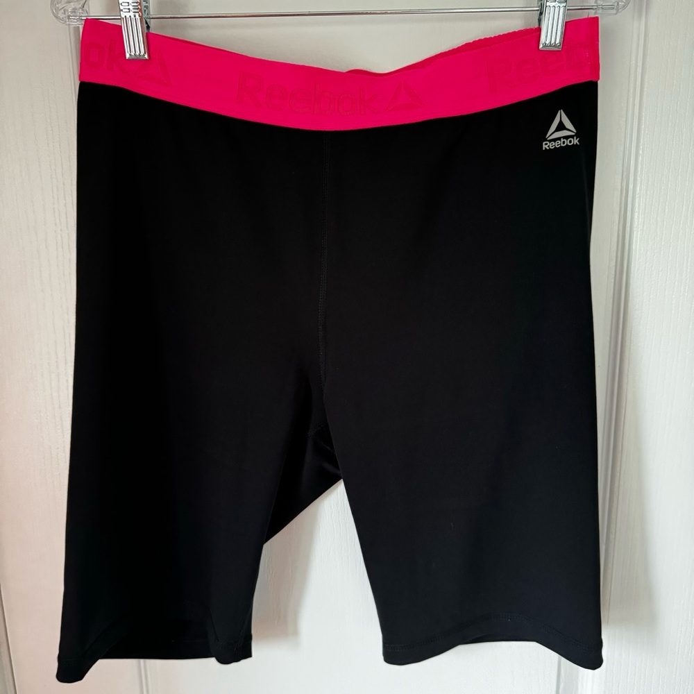 Reebok Women’s Black/Pink Running Jogging Shorts Size L Excellent Condition